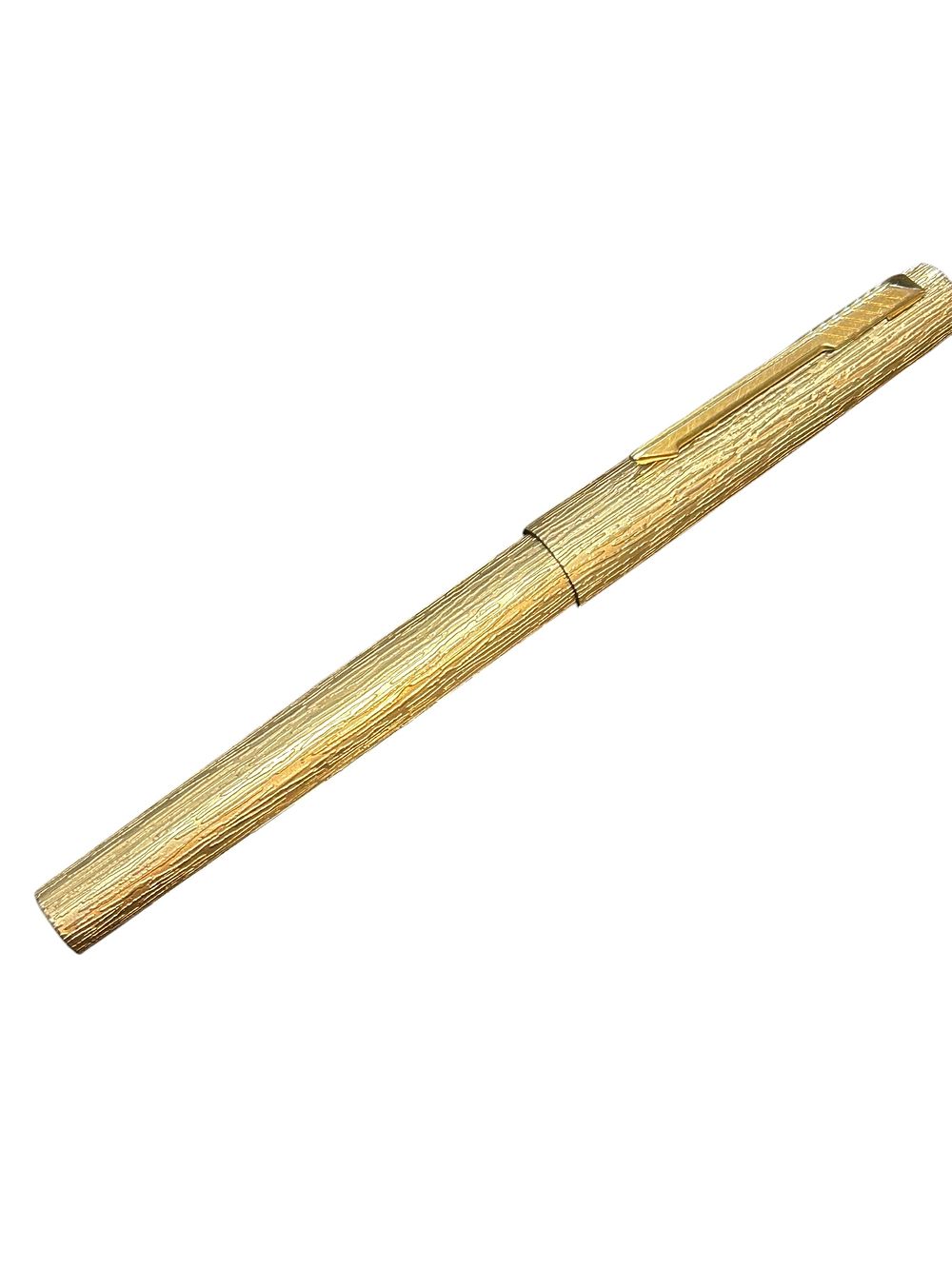 עט נובע תוצרת פרקר Parker 105